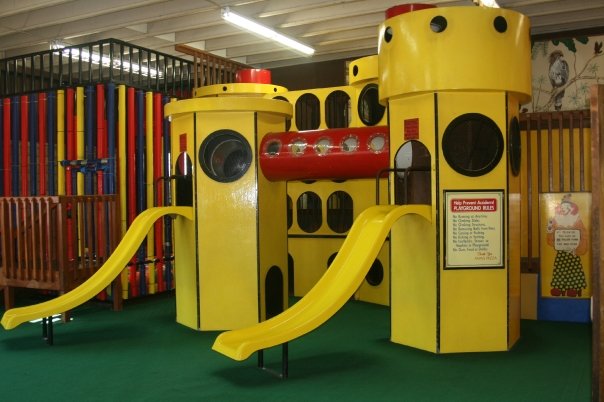One of the play structure for kids - Picture of Papa's Pizza